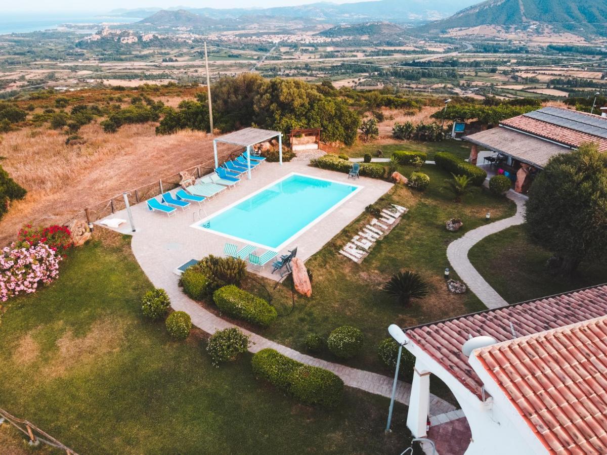 Agriturismo Irghitula Posada  Luaran gambar