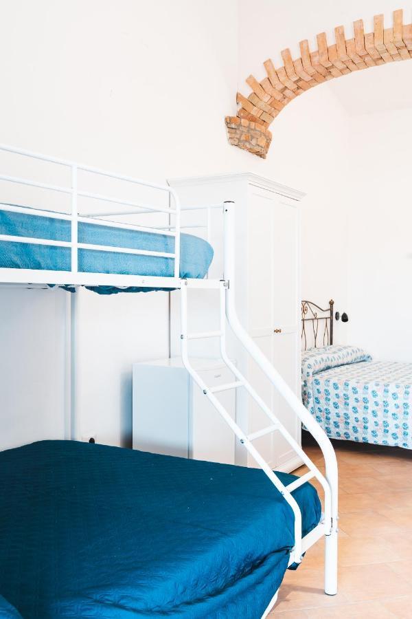 Agriturismo Irghitula Posada  Luaran gambar