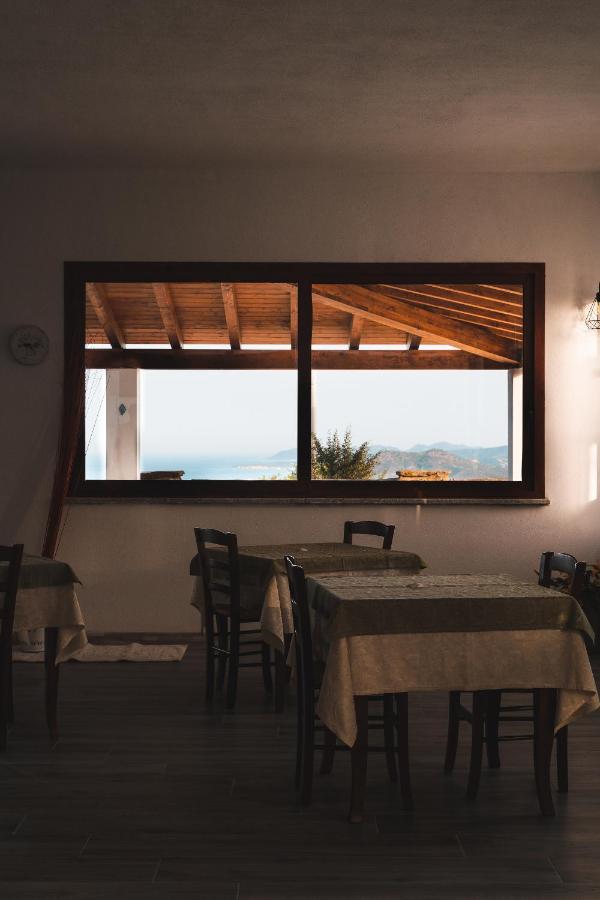 Agriturismo Irghitula Posada  Luaran gambar