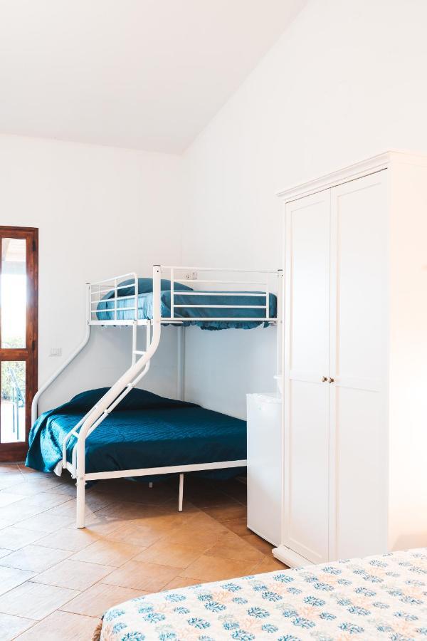 Agriturismo Irghitula Posada  Luaran gambar
